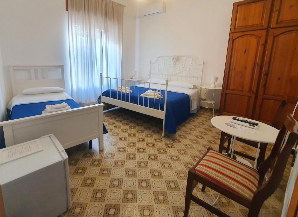 Il Molo Camere Per Vacanze Diamante Exterior photo