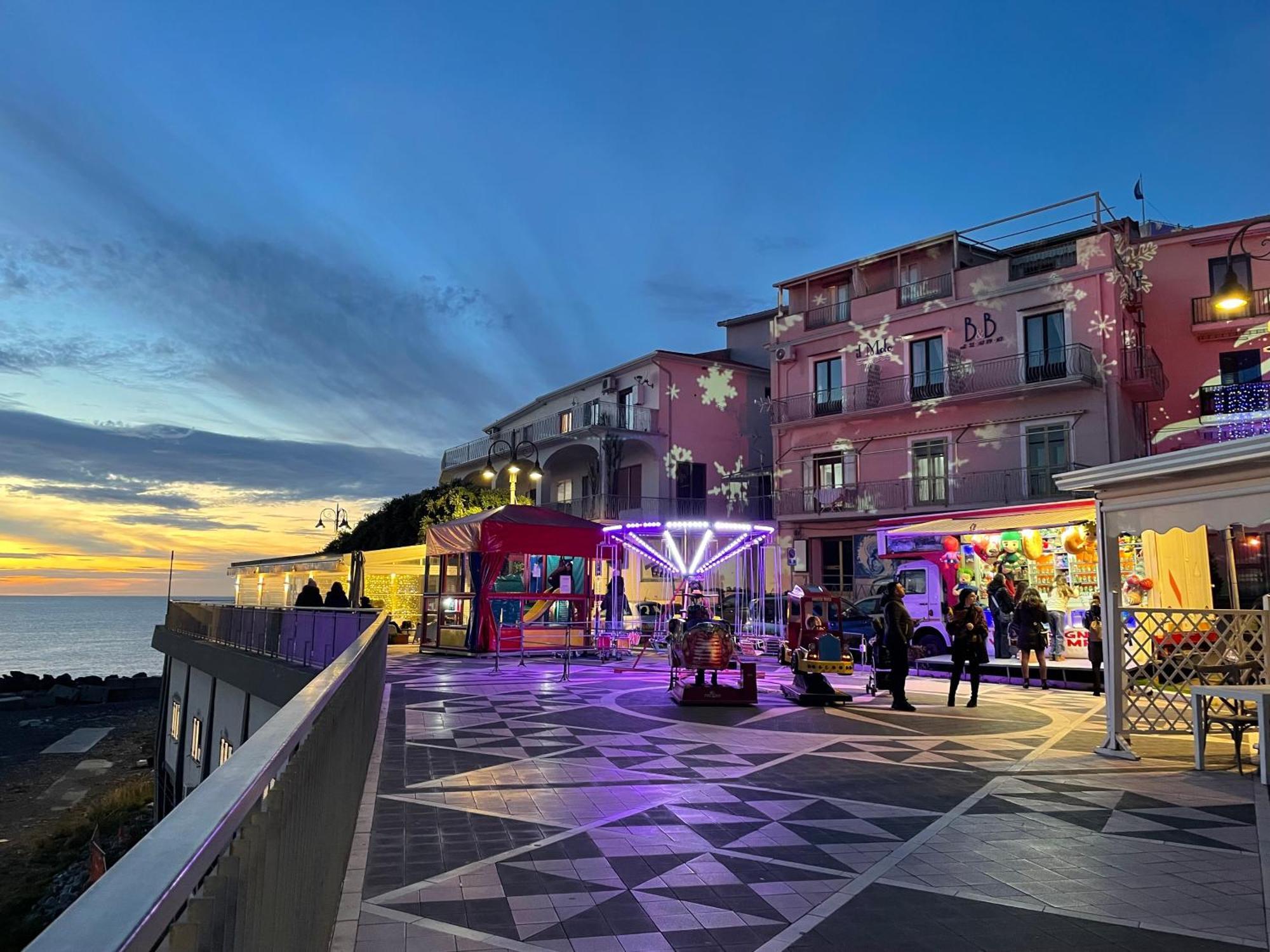 Il Molo Camere Per Vacanze Diamante Exterior photo